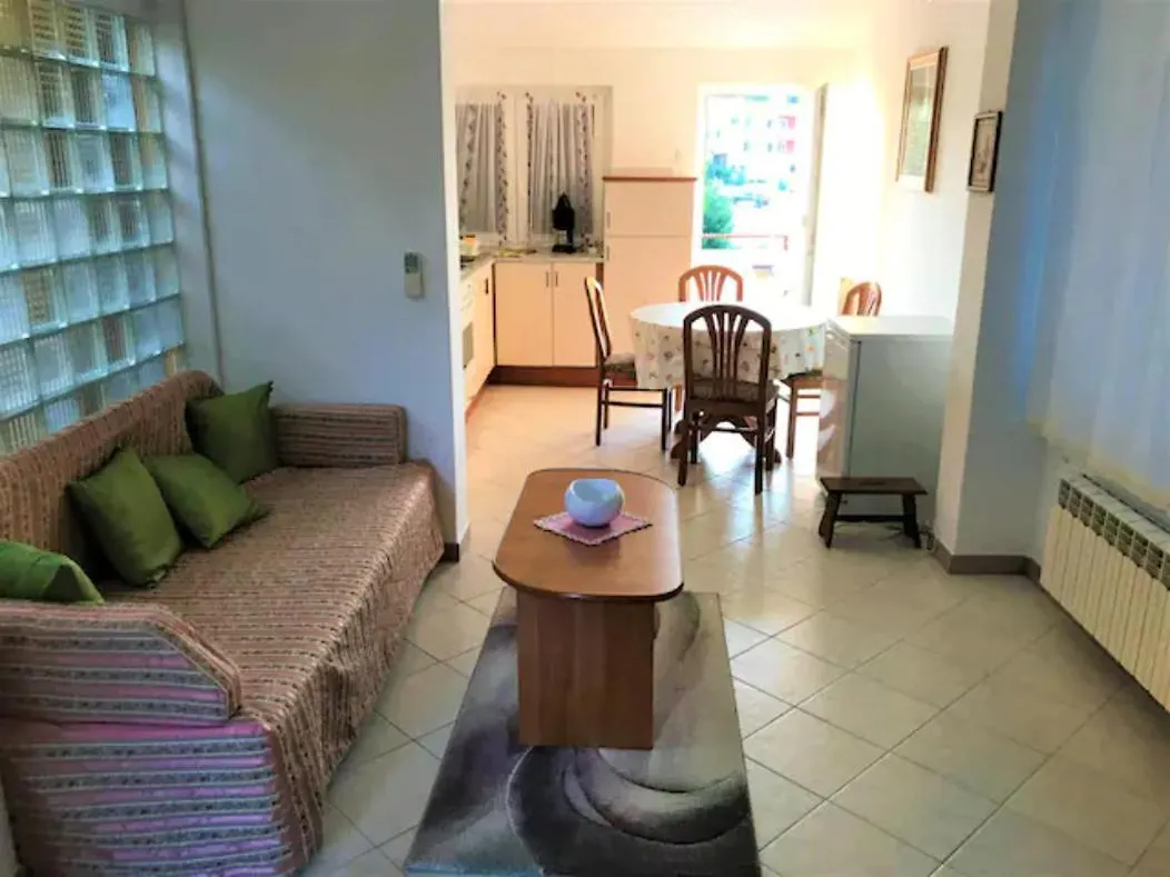 App Anita Apartamento Premantura Croácia